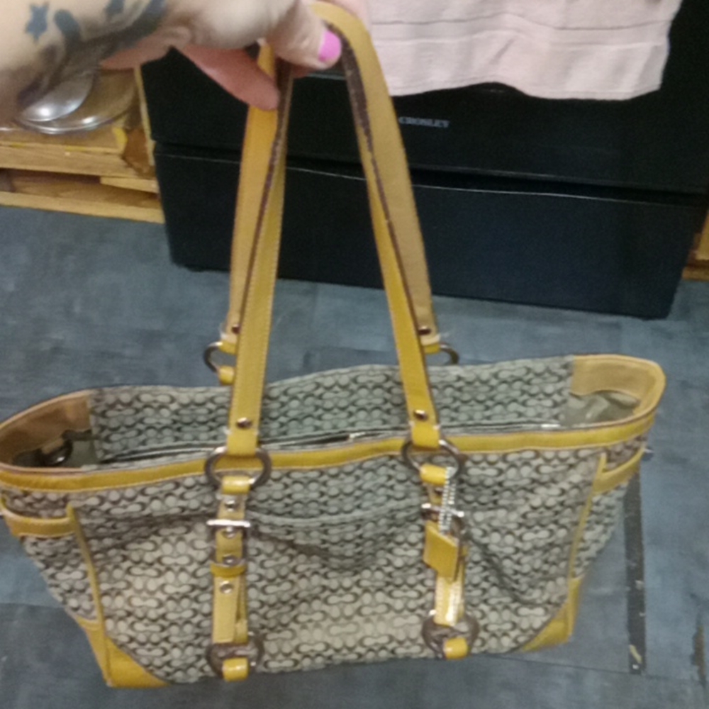 Coach purse - Picture 8 of 12